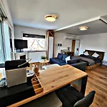 Lions Place Premium Executive Luxus Penthouse Inklusive Apartman *