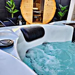 Lions Place Premium Executive Luxus Penthouse Inklusive *