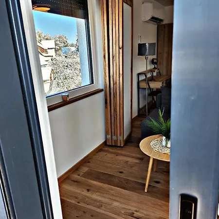 Lions Place Premium Executive Luxus Penthouse Inklusive Lägenhet Heidenheim an der Brenz