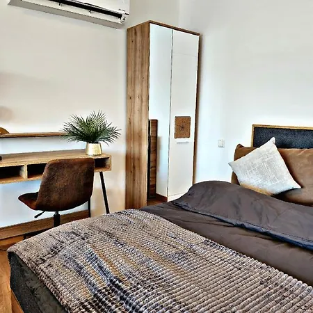 Lions Place Premium Executive Luxus Penthouse Inklusive Lägenhet Heidenheim an der Brenz