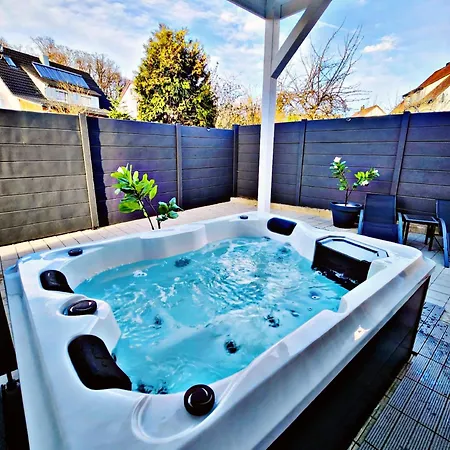 Lions Place Premium Executive Luxus Penthouse Inklusive Lägenhet Heidenheim an der Brenz